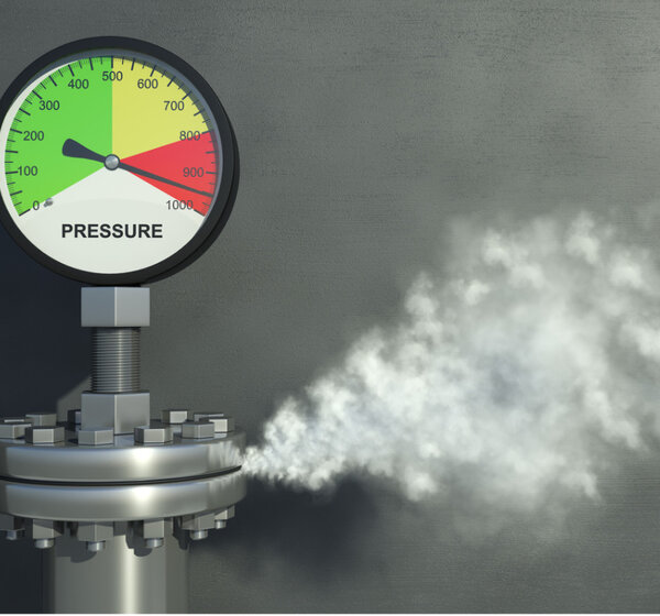 Image showing An old-style pressure manometer