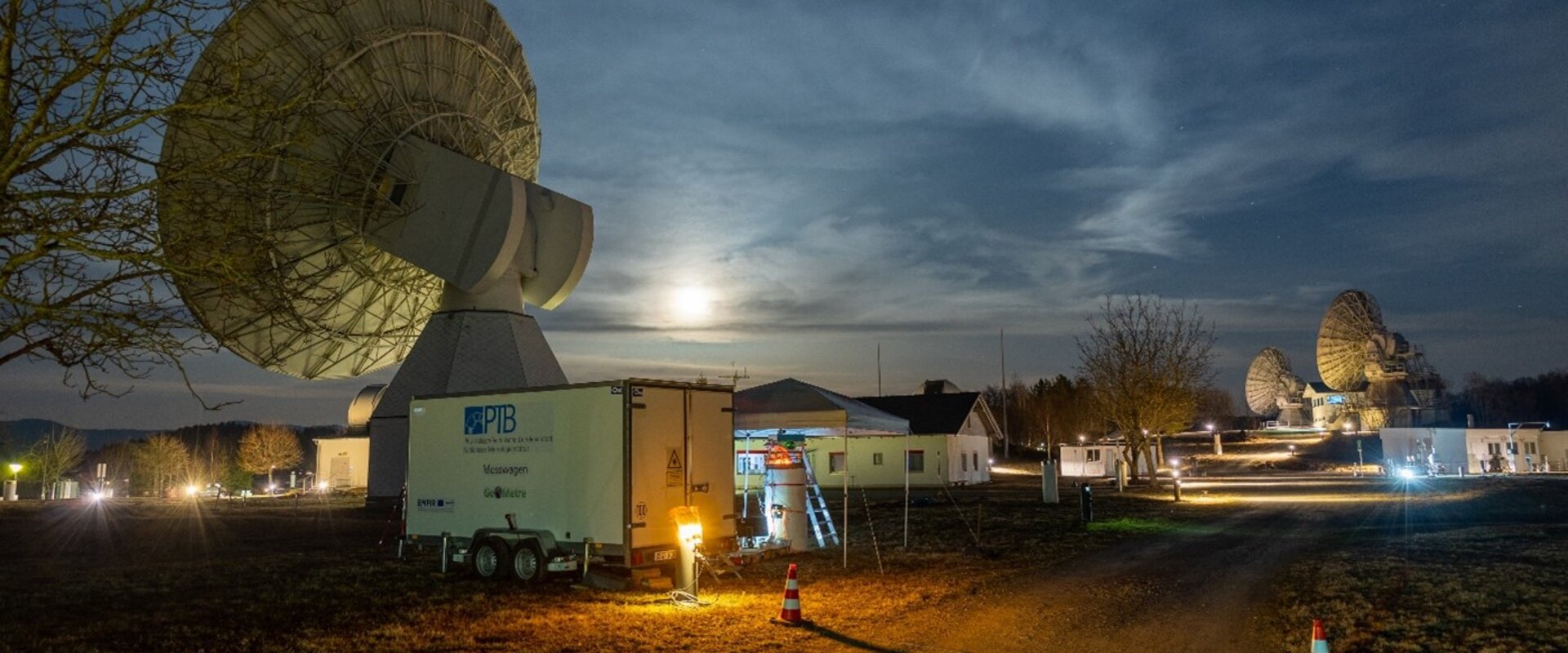 Wettzell Geodetic Observatory at night © Paul Köchert / PTB Wettzell Geodetic Observatory at night © Paul Köchert / PTB